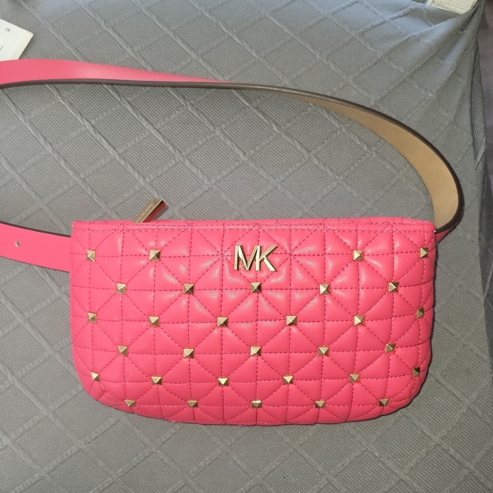 MICHAEL KORS HOT PINK QUILTED BELT BAG CROSSBODY BAG NWT - Picture 2 of 9
